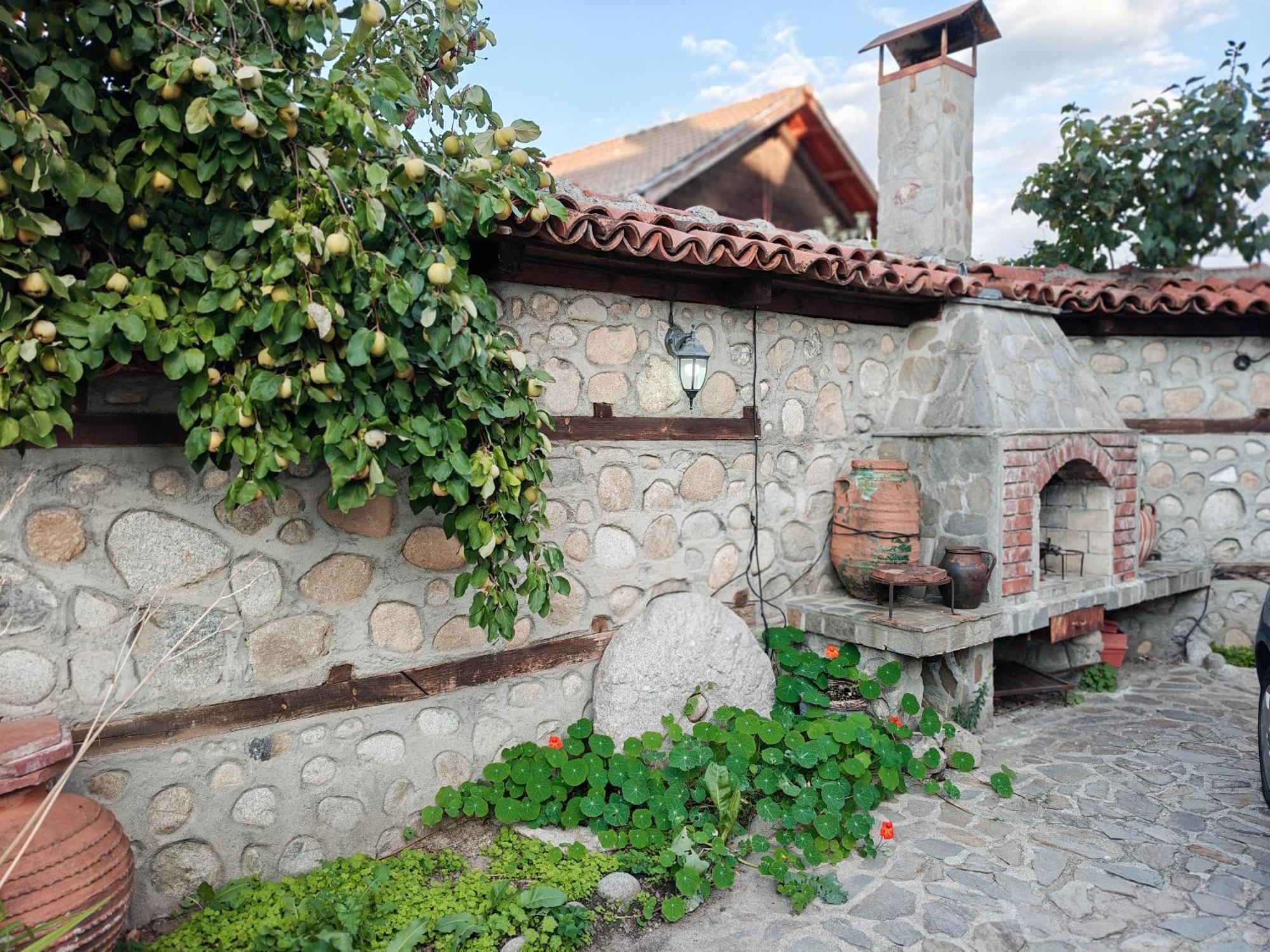 Todeva House Hotel And Tavern Bansko Exteriör bild