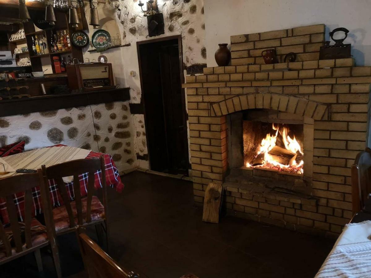 Todeva House Hotel And Tavern Bansko Exteriör bild