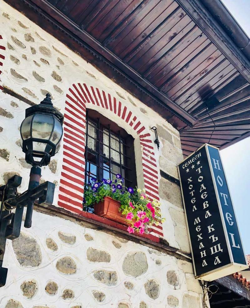 Todeva House Hotel And Tavern Bansko Exteriör bild